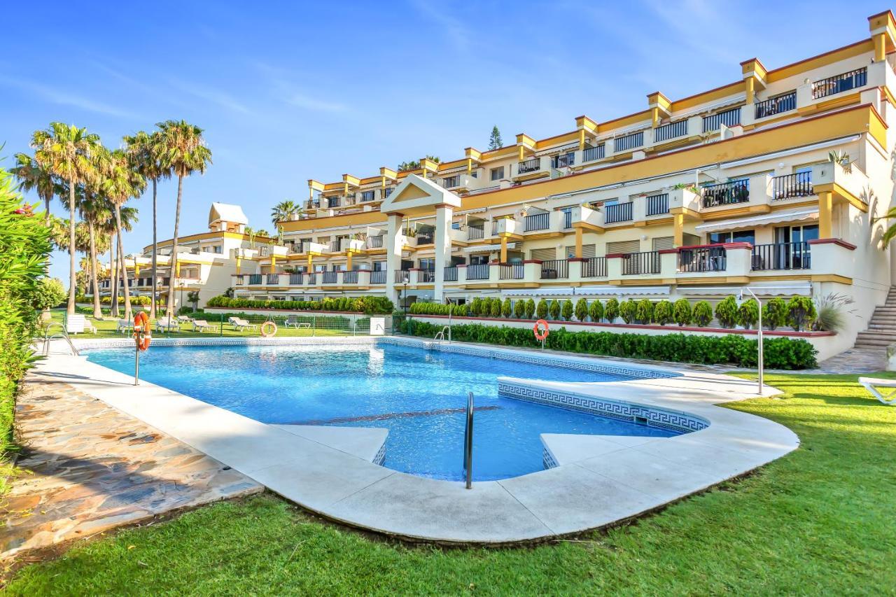 Super2Beachfront Marbella Exterior photo